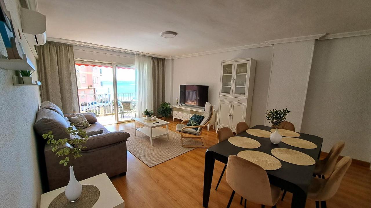 Garden Beach Apartment Торрев'єха Екстер'єр фото