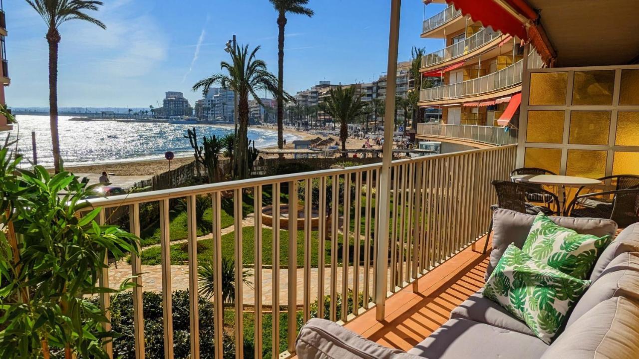 Garden Beach Apartment Торрев'єха Екстер'єр фото