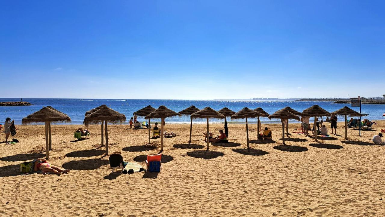 Garden Beach Apartment Торрев'єха Екстер'єр фото