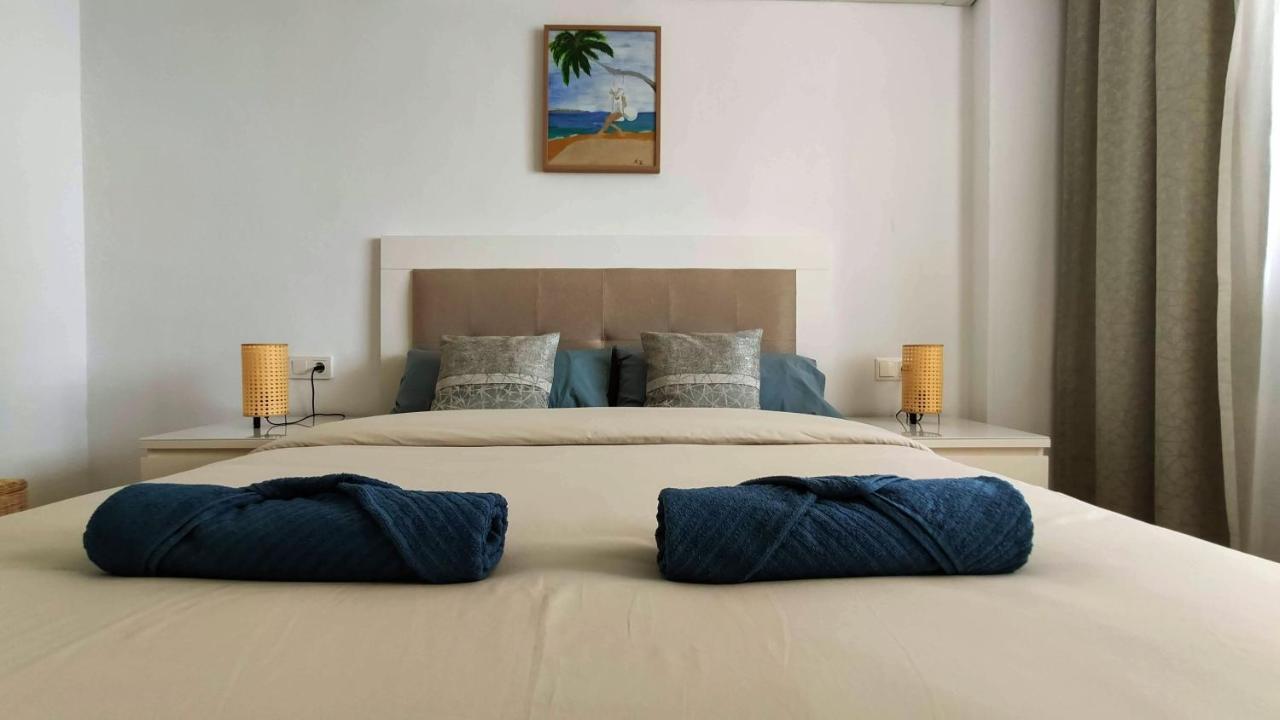Garden Beach Apartment Торрев'єха Екстер'єр фото